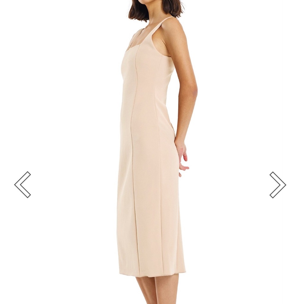 FIRST MUSE DRESS - Picture 2 of 6